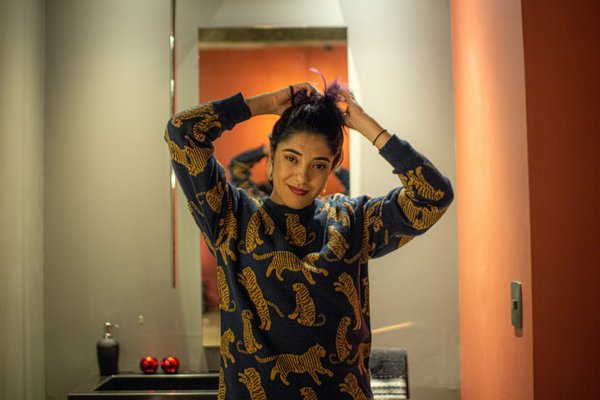 Quels conseils pour porter des vêtements imprimés sans surcharge visuelle?