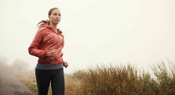 Comment choisir des tenues de sport adaptées à la pratique du running?