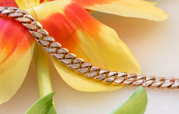 Trouvez le bracelet en jonc plaqué or rose unique pour elle